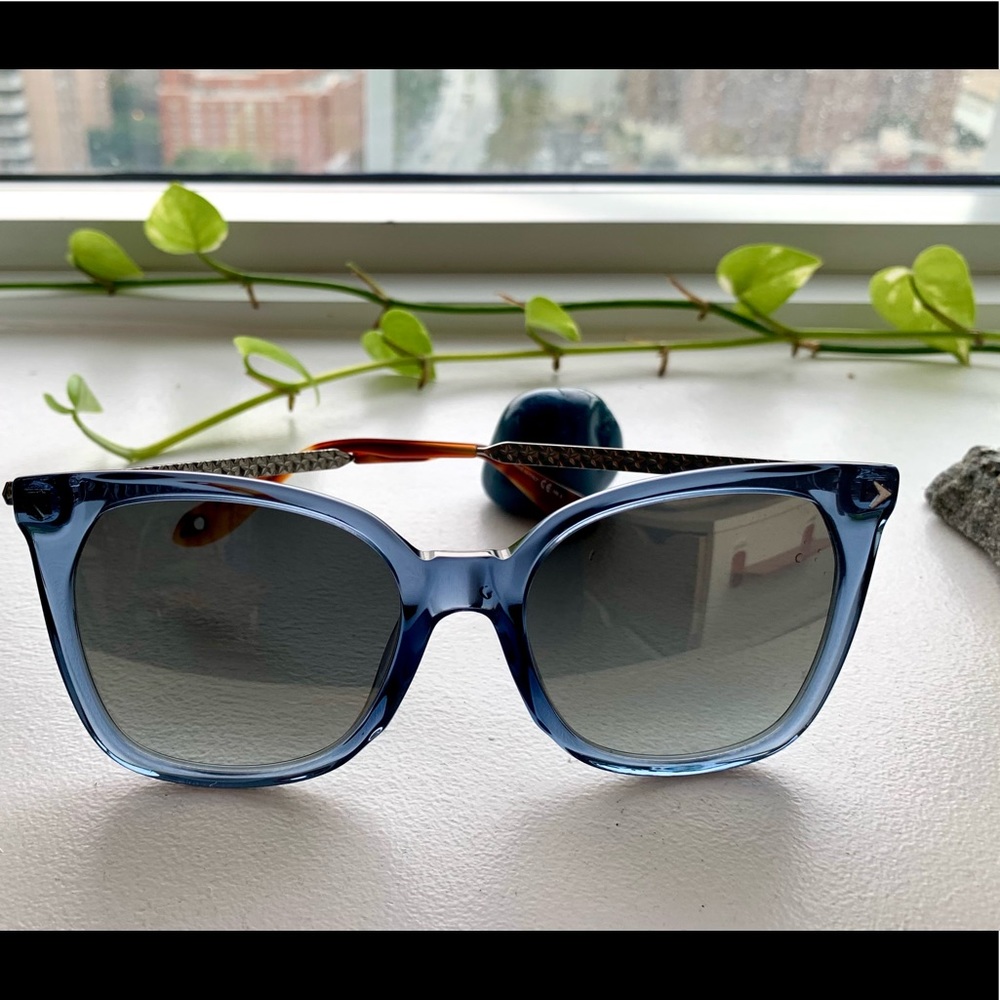 Givenchy sunglasses for women 54’